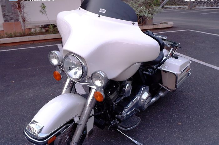 Harley-Davidson FLHTP Electra Glide Police yang dilelang KPKNL Bandar Lampung
