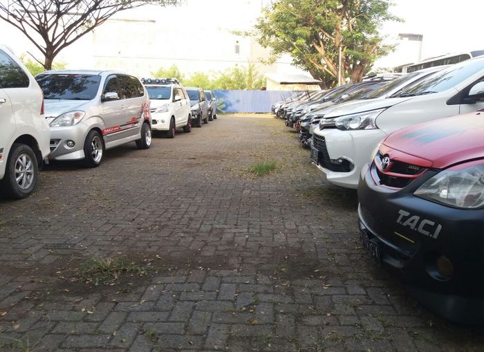 Deretan mobil member TACI