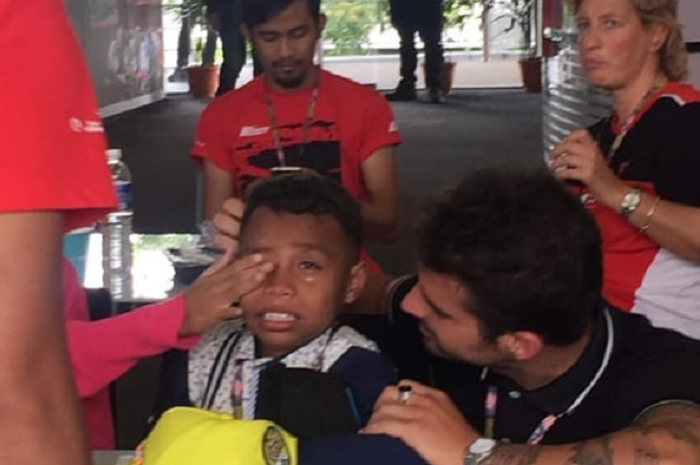 Dady Sopbaba menangis Valentino Rossi crash di MotoGP Malaysia