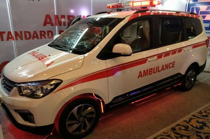 Mobil Ambulan dari Wuling Confero 