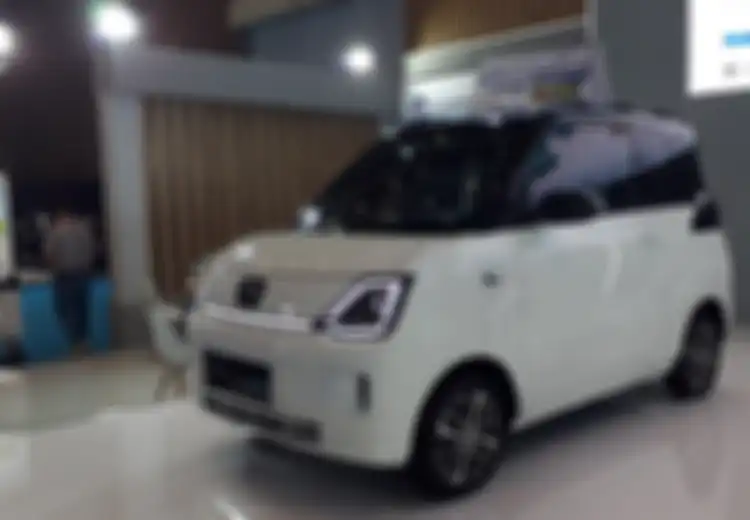 Pilihan Warna Imut, Seres E1 Scuto Signature Edition Diserahkan ke Konsumen