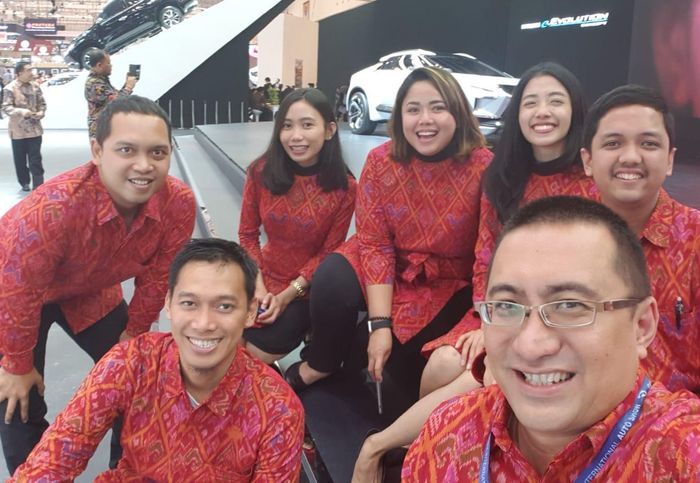 Tim Public Relation Mitsubishi Motors