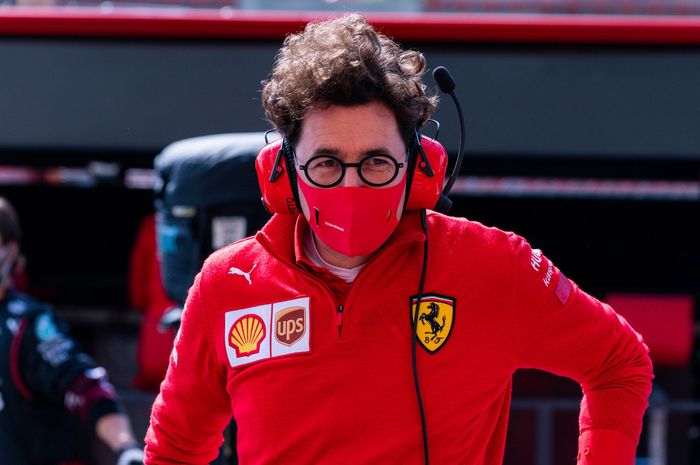 Bos tim Ferrari, Mattia Binotto enggan menganggapi ucapan bos tim Mercedes, Toto Wolff terkait performa timnya di Mattia Binotto 