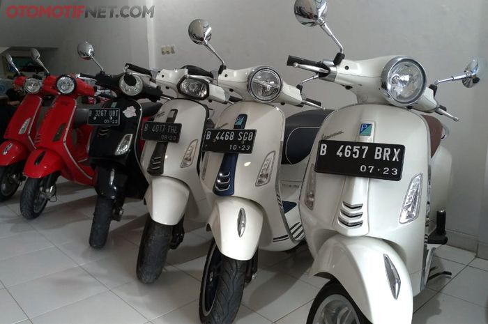 Vespa Matik Bekas Boleh Juga Gts 150 I Get 2019 Selisih Rp 15 Jutaan Dari Versi Baru Gridoto Com