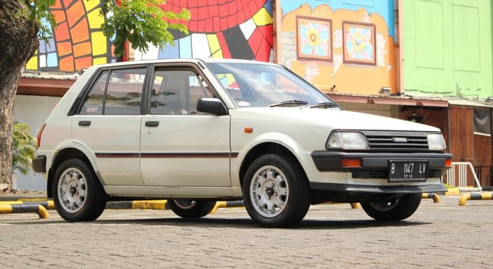 Tergolong Mobil  Hobi Harga Toyota Starlet Kotak Kini 