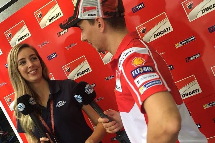 Amy wawancara Jorge Lorenzo di MotoGP Malaysia