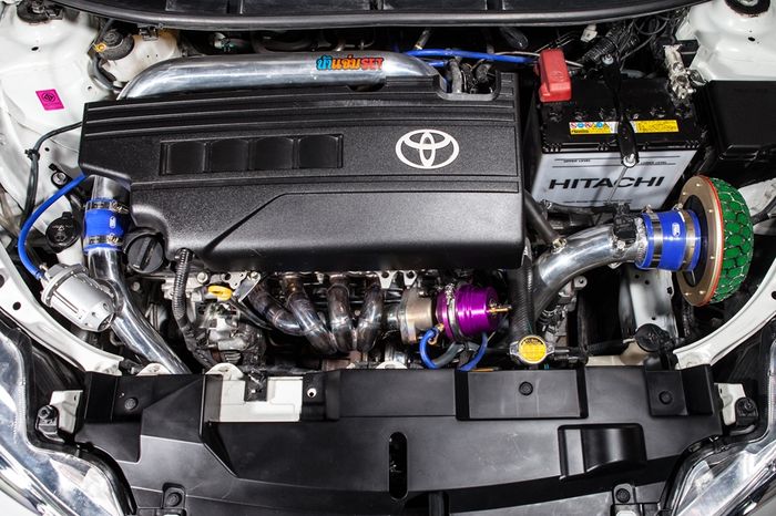 Mesin modifikasi Toyota Yaris lele ini makin beringas usai disuntik turbo