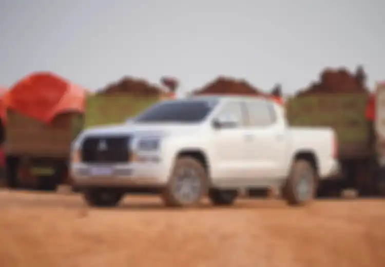Ini Alasan Mitsubishi Triton Jadi Double Cabin Terbaik OTOMOTIF Award 2026