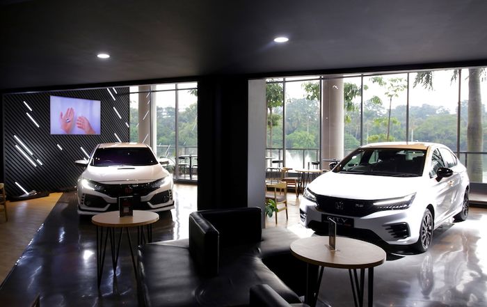 HPM Bikin Dream Cafe, Pertama di Dunia, Bisa Hangout Sambil Liat Teknologi Honda