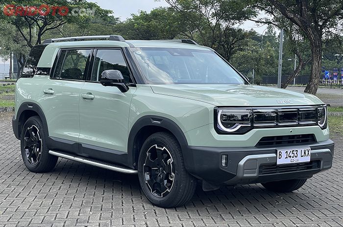 Baic BJ30 Hybrid AWD, tenaga besar sampai 400 dk tapi konsumsi bensinnya hemat.