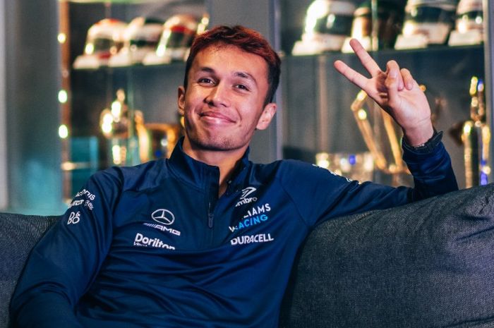Alex Albon dengan telah mengumumkan perpanjangan kontraknya bersama tim Williams