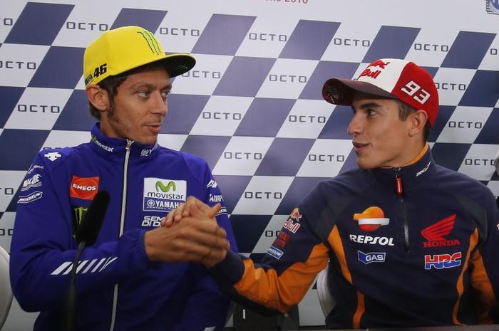 Marc Marquez dan Valentino Rossi berdamai demi kemanusiaan