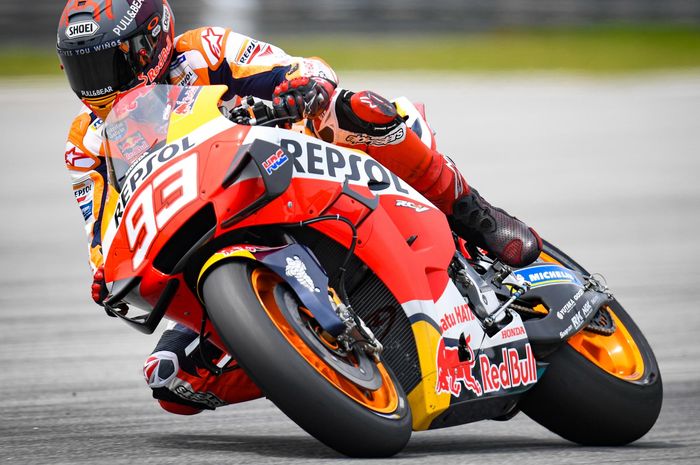 Disindir tak pernah pindah dari Honda usai perpanjang kontrak hingga MotoGP 2024, Marc Marquez masa bodoh
