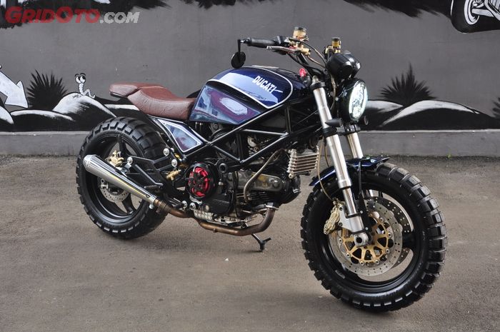 Modifikasi Ducati Monster 800S garapan Studio Motor