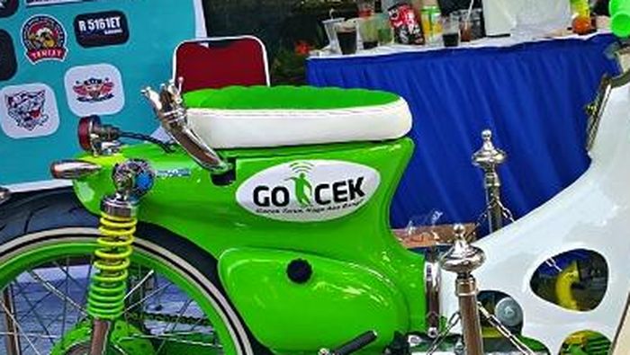 Modifikasi Astrea Star terinpirasi ojek online Gojek