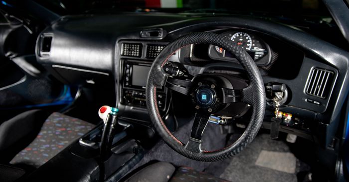 Tampilan interior Toyota MR2