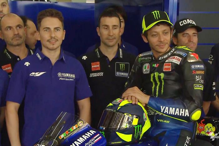 Jorge Lorenzo bisa bergabung kembali ke tim Yamaha dan menjadi test rider, karena usulan Valentino Rossi