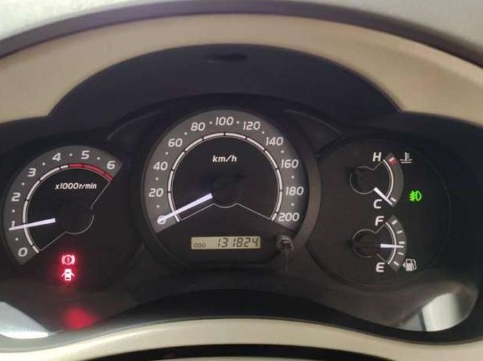 Odometer Toyota Kijang Innova 2.5 G AT 2010
