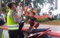 Nggak Terima Ditilang, Bocah Satu Ini Berani Tantang Polisi Adu Mulut