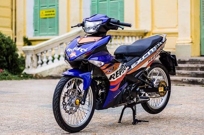Modifikasi simpel Yamaha MX King 150 jubah Repsol