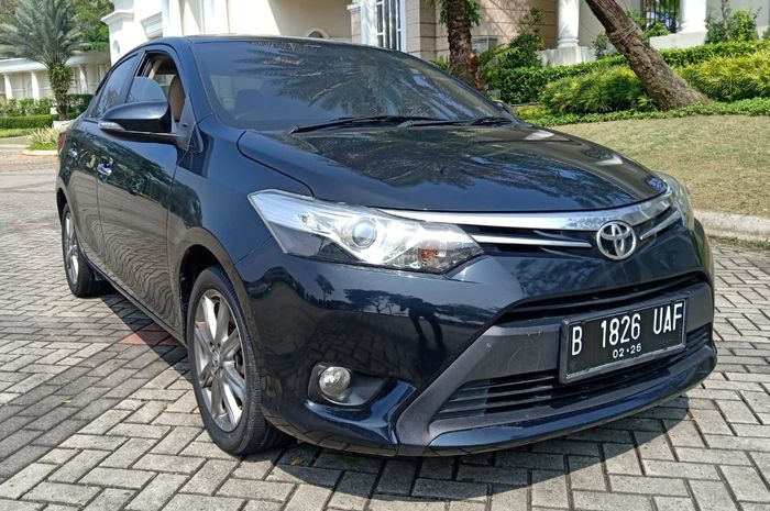 Kisaran harga dan spesifikasi Toyota Vios G seken tahun 2014.