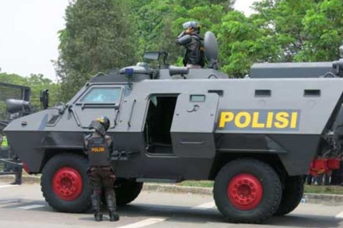 Baracuda 4x4 jadi salah satu mobil yang kerap digunakan Brimob