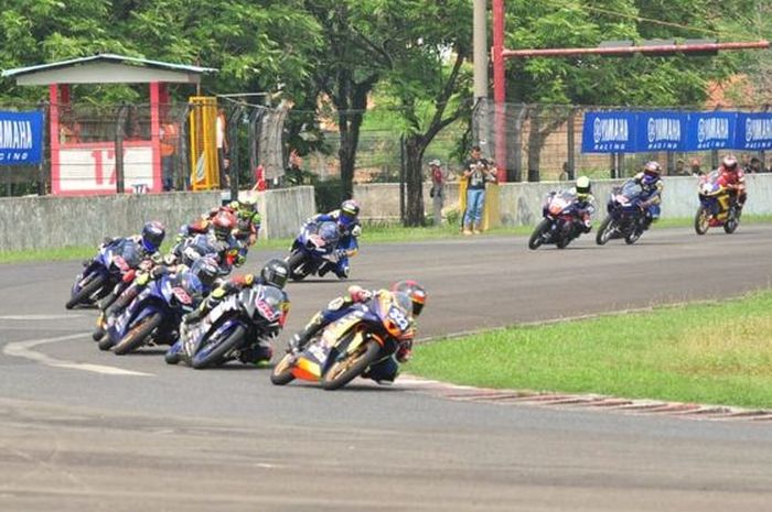 Kelas All New R15 Pro di Yamaha Sunday Race 2019