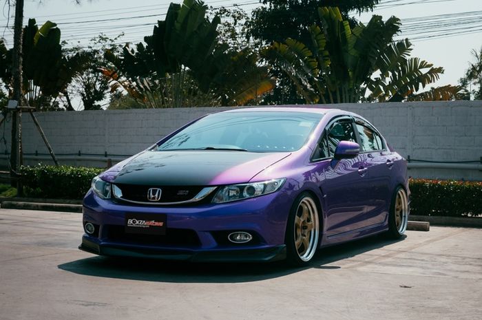 Modifikasi Honda Civic FB2 asal Thailand tampil flamboyan dengan aura sporty