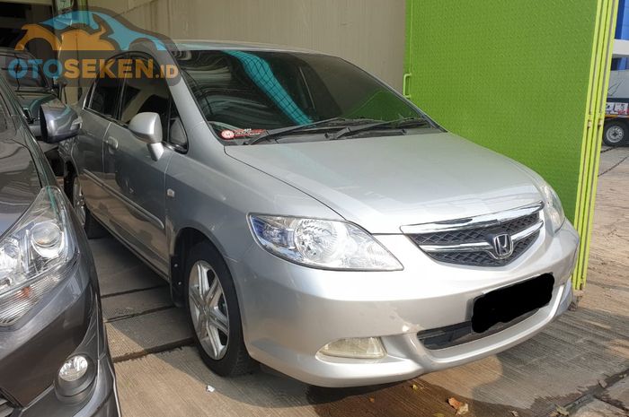Spesifikasi dan kisaran harga Honda City seken tahun 2008.