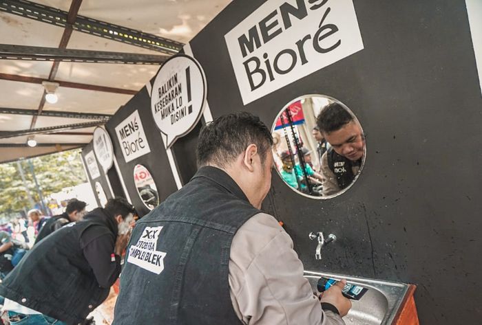 Men&rsquo;s Biore Be Magnetic! Wajah Bersih, Daya Tarik Lebih