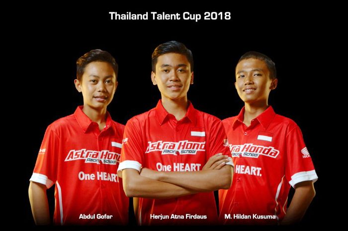 Tiga siswa sekolah balap AHRS: Abdul Gofar, Herjun Atna Firdaus, dan Muhammad Hildan Kusuma tahun 2018 ini berkompetisi di Thailand Talent Cup