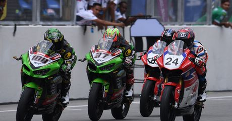 Kisah Desainer Grafis Helm Balap Asal Indonesia, Tiru Idola Sampai Tolak Replika