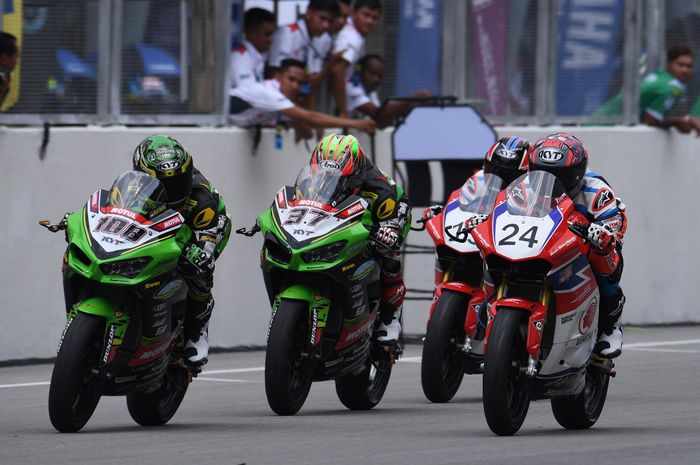 Ilustrasi balap motor saat ajang Asia Road Racing Championshop (ARRC)