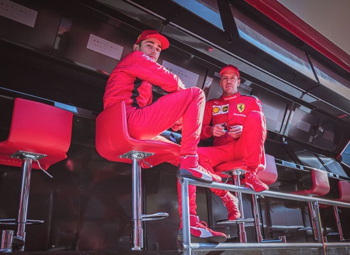 Pembicaraan penpanjangan kontrak belum menemui kata sepakat, Charles Leclerc bakal hormati segala keputusan Ferrari soal masa depan Sebastian Vettel.