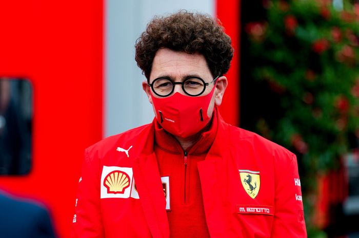 Bos tim Ferrari, Mattia Binotto dikabarkan akan dipecat dalam waktu dekat. 