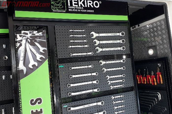 Tekiro tawarkan beragam tool kit untuk mobil