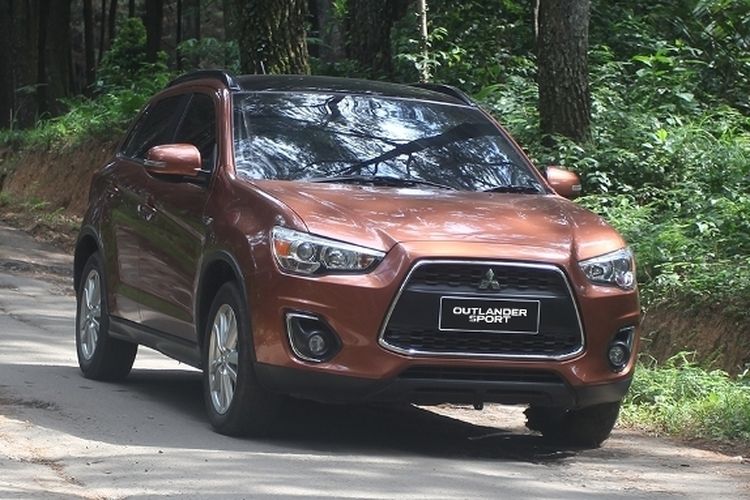 Mitsubishi Outlander Sport 2014 Ke Atas Muda Mewah Dan Nyaman Gridoto Com