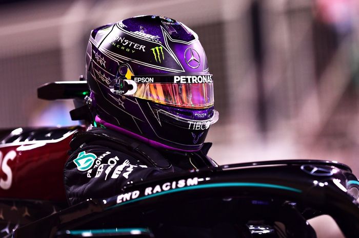 Meski hasil tes negatif, Lewis Hamilton akan sulit ikut balapan F1 Abu Dhabi 2020