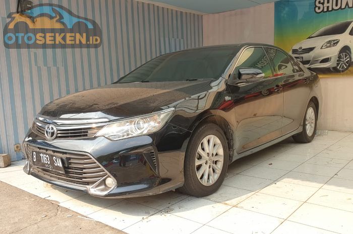 Spesifikasi dan kisaran harga Toyota Camry Tahun 2017 seken