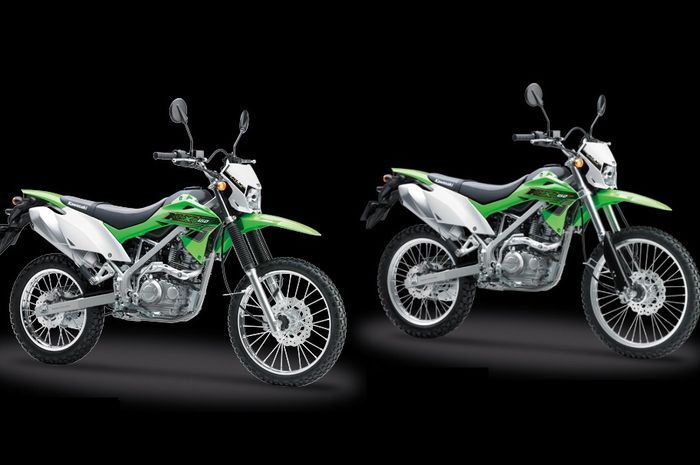 Kawasaki KLX 150 standar (kiri) dan KLX 150 BF (kanan)