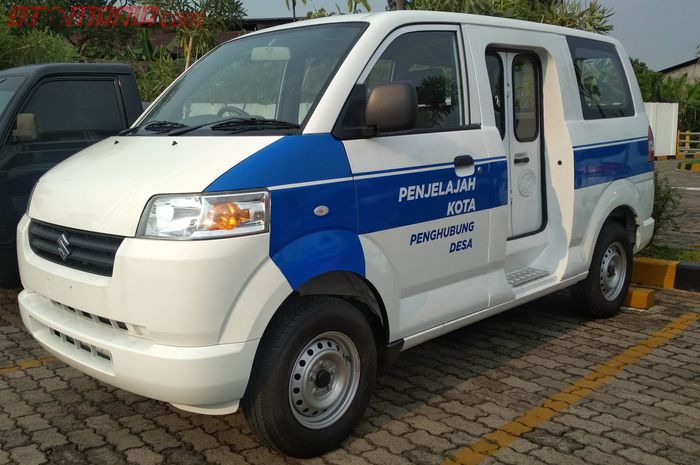 Suzuki APV angkot dengan fasilitas AC