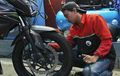Hal Sederhana Ini Bisa Bikin Ban Motor Makin Awet
