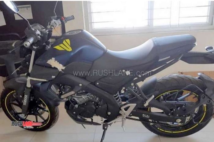 Yamaha mT-15 versi India terlihat tanpa upside down