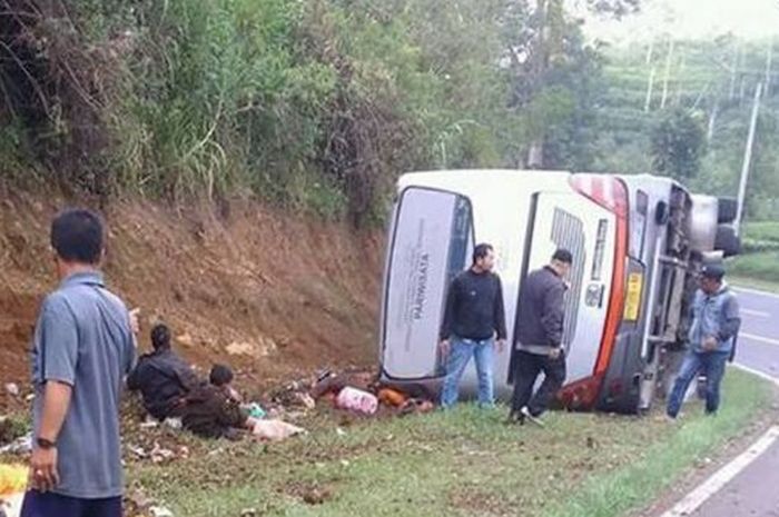Bus Kecelakaan di Tanjakan Emen, Subang, Jawa Barat