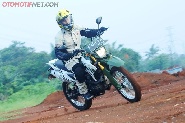 Test Ride SM Sport GY150
