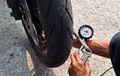 Langsung Dari Ahlinya, Ini Penyebab Ban Motor Gundul Sebelah