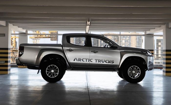 Sektor kaki-kaki Mitsubishi Triton dimodifikasi oleh Arctic Trucks