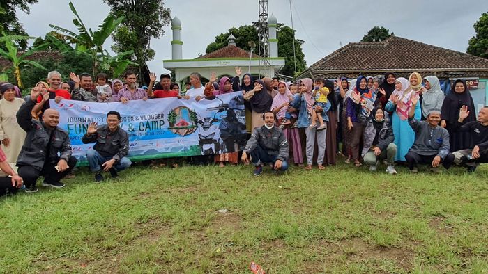 Acara bakti sosial Wahana Makmur Sejati di Desa Arjasari, Subang, Jawa Barat