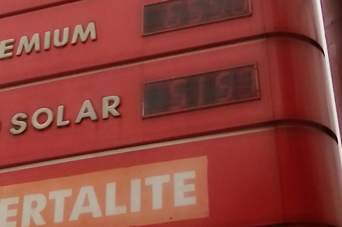 Naik harga Rp 200 per liter untuk Pertamax
