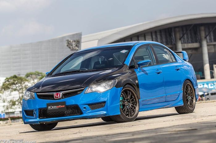 Modifikasi Honda Civic FD asal Thailand sukses tampil agresif bergaya racing